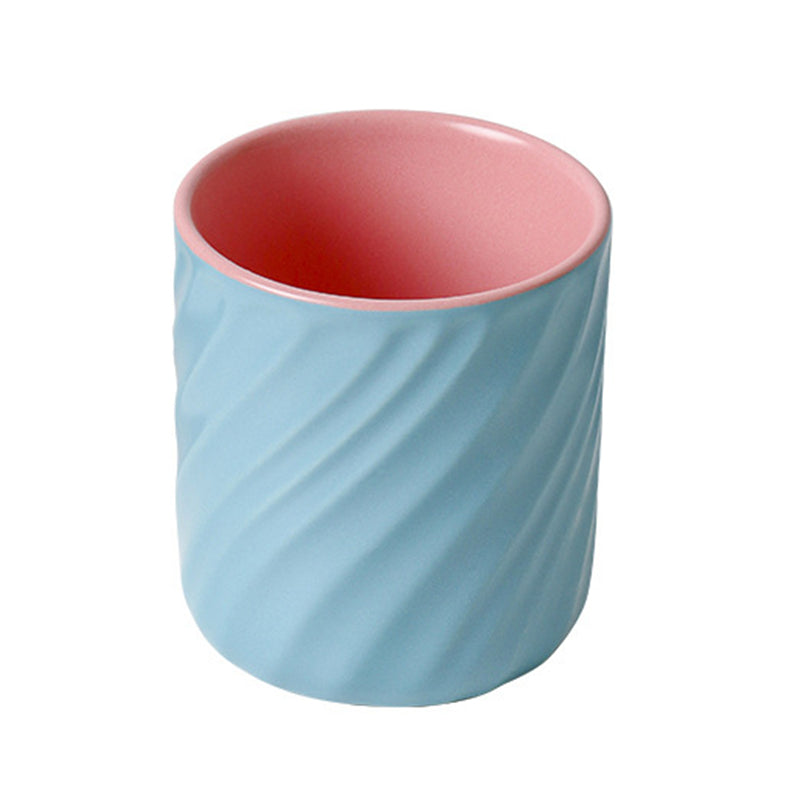 Sweet Swirl mug in blue&pink.