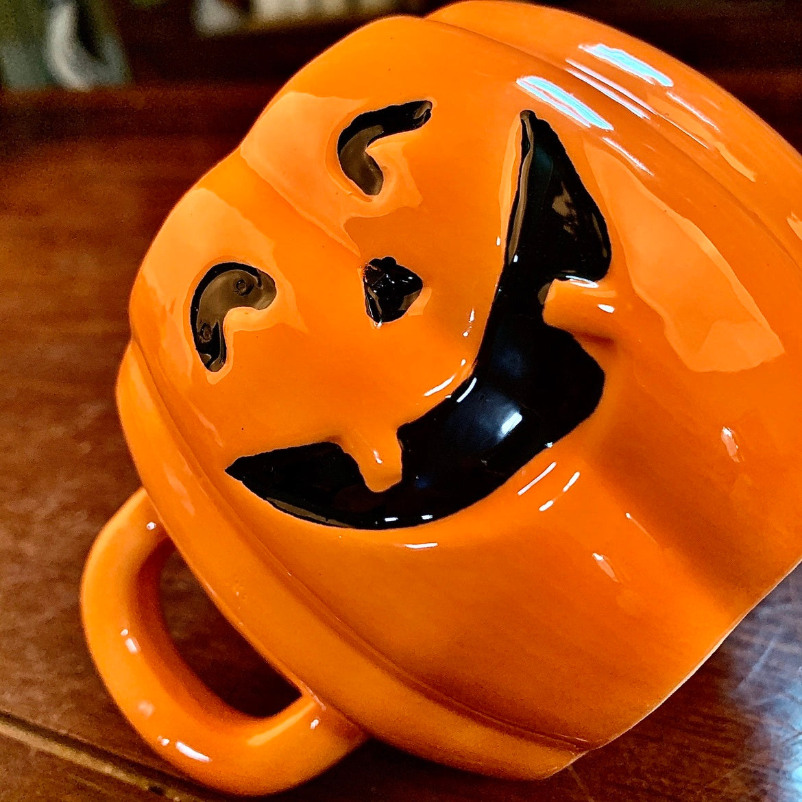 Jack-O-Lantern Pumpkin Coffee Mug – Fun Halloween Ceramic Mug for Fall Drinks & Spooky Season