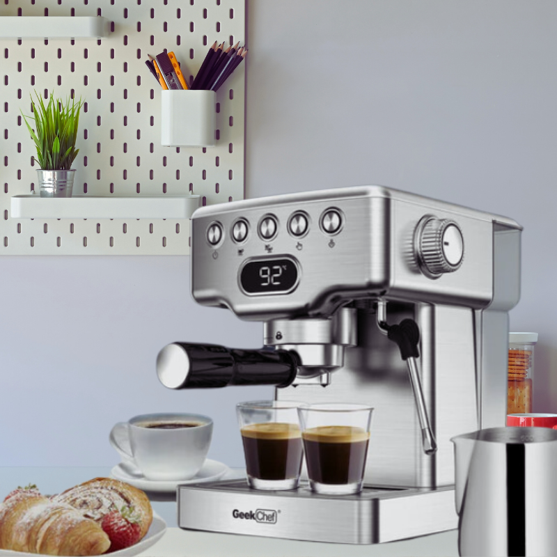 Nerd Out To This Geek Chef Professional 20 Bar Espresso Machine | With Digital Display