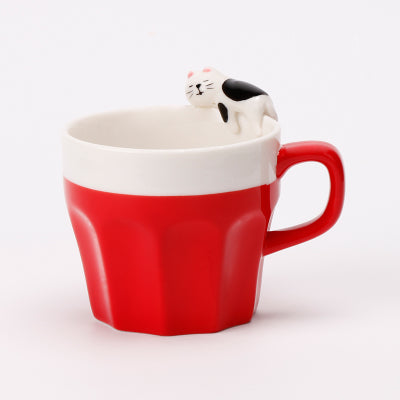 Cat On The Rim Mug in red.