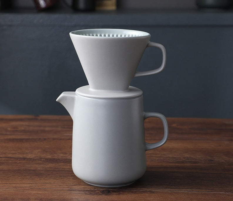  Light Cream Gray Ceramic Drip Pour Over Coffee Maker in 27.05 fl oz (800ml) size.