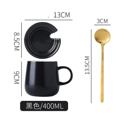 Black "Keep 'Er Warm" Mug with Lid and Spoon and product dimensions typed out.