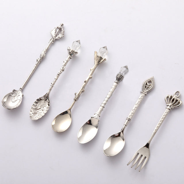 6 piece Retro Cutlery set spoons in silver